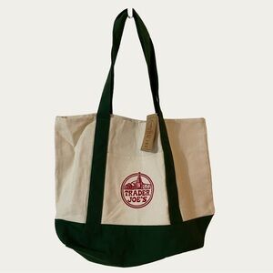 Trader Joe’s Large Canvas Tote Cream with Green Trim and Pockets NEW